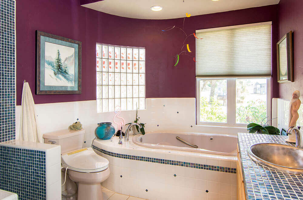 DESIGN INSPIRATION: How “Intentional Clutter” Is Redefining Design - Lenton Company